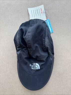 NWT Kids North Face Hat